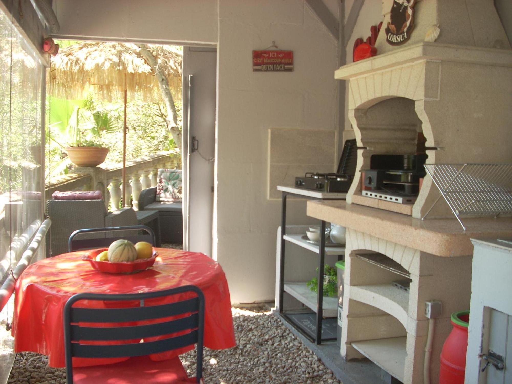 Chambre Independante Climatisee, Cuisine D'Ete, Piscine Sartène Εξωτερικό φωτογραφία